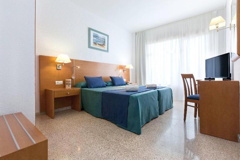 Azuline Hotel S'Anfora & Fleming (Adults Only) San Antonio  Ruang foto